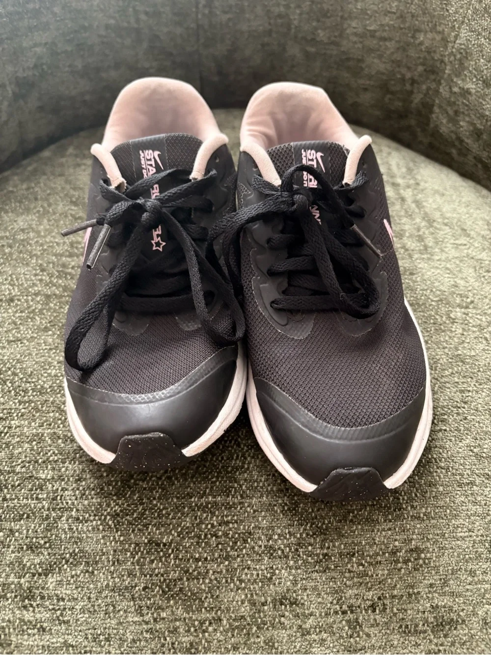 Nike Black and Light Pink Girls' Sneaker